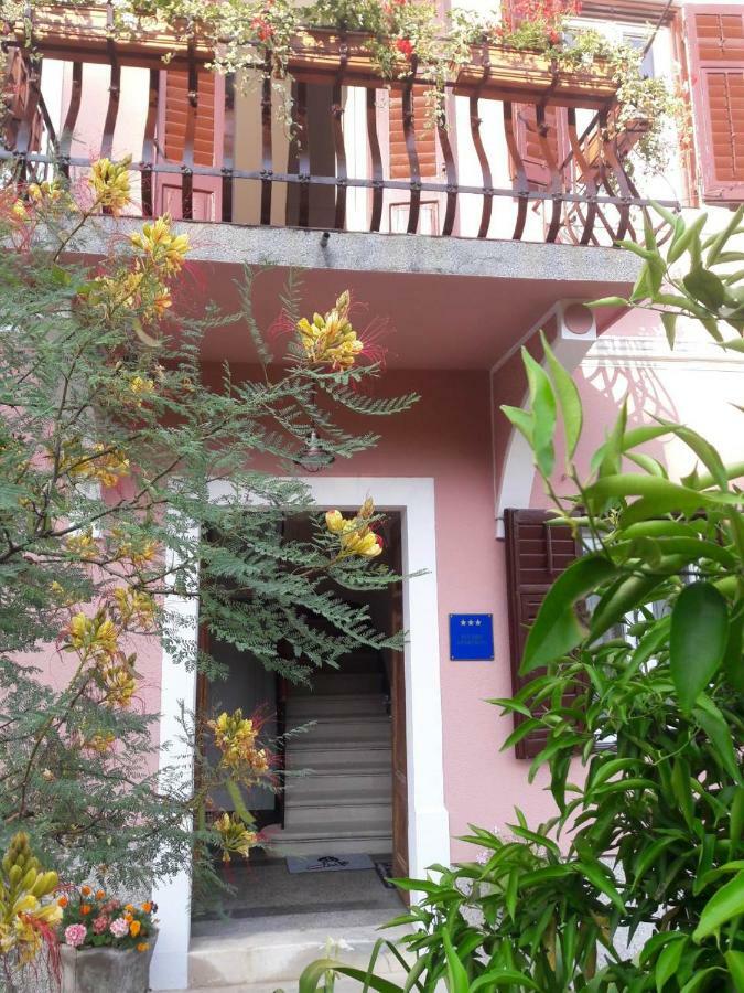 Apartman Lusetic Опатия Екстериор снимка