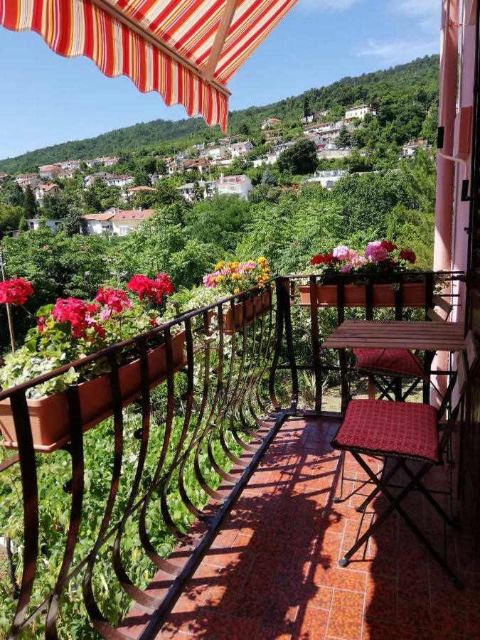 Apartman Lusetic Опатия Екстериор снимка